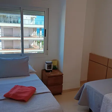 Apartamento Danesp-playa De Les Amplaries Marina Dor- Frontales Al Mar *